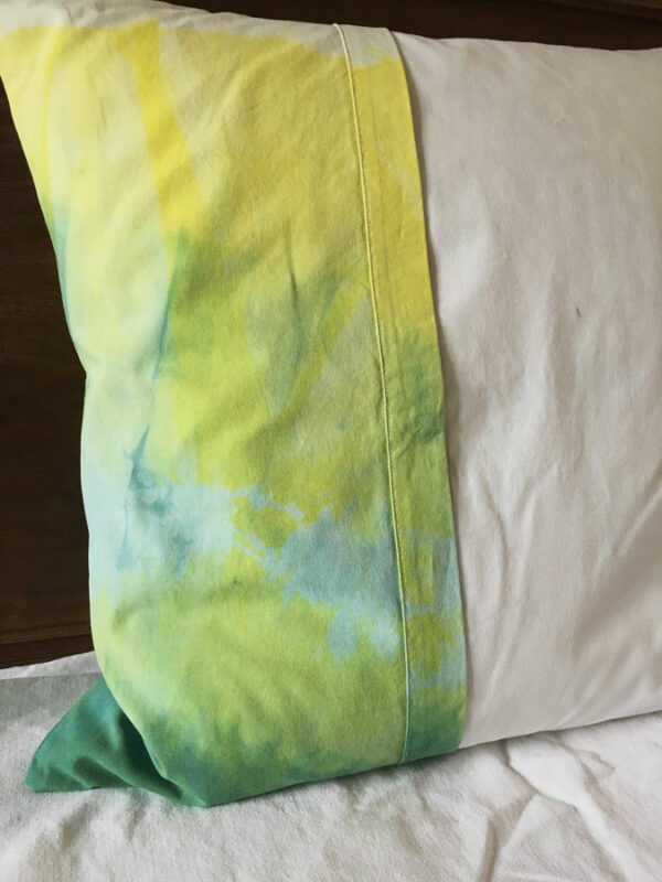 housse-coussin-bleu-vert-jaune