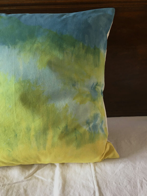 housse-coussin-bleu-vert-jaune